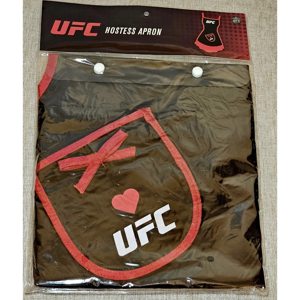 UFC Hostess Apron Black Red Heart‎ Logo New in Package MMA Kitchen Barbecue Gift